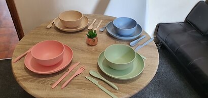 Room in Guest Room - Bright Nice Room in Coventry