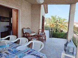 Family Apartment With Balcony In Budoni