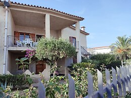 Family Apartment With Balcony In Budoni