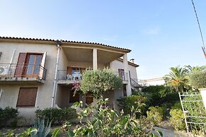 Family Apartment With Balcony In Budoni