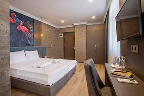 La Vie Suit Hotel