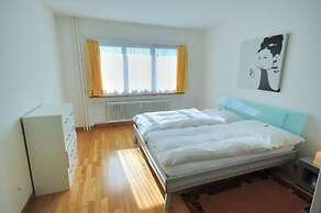 Tranquil Seafront Escape