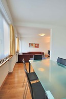 Tranquil Seafront Escape