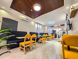 Twinny Hotels & Suites