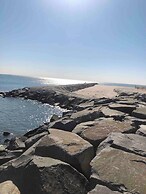 Seaside Escape - 1 Block From Beach & Boardwalk