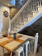 Seaside Escape - 1 Block From Beach & Boardwalk