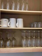 Seaside Escape - 1 Block From Beach & Boardwalk