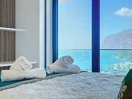 Majestic Penthouse View by Atlantic Holiday