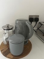 Luxurious 4 BH Home Near Willen Lake Ideal for Families & Business Sta