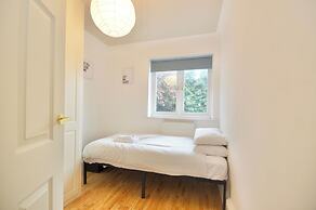 Greenwich Retreat - 4bed Home