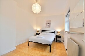 Greenwich Retreat - 4bed Home