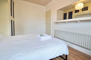 Greenwich Retreat - 4bed Home