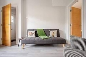 Ekaya Cozy Belfast With 2 Bedrooms