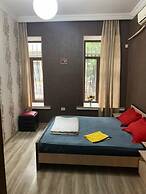 ARTISHA TRAVEL HOTEL