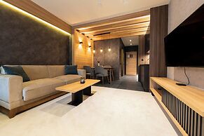 Woodside Apartment 218