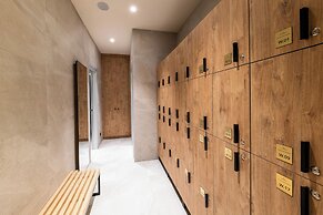 Woodside Apartment 218