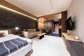 Woodside Apartment 218