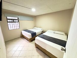 Hotel Estadio 80