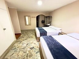 Hotel Estadio 80