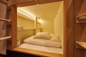 Capsule Hotel CONTINUE Njojo-Kita