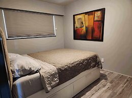 Signature City Charm Furnished 3BR