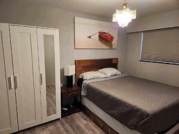 Signature City Charm Furnished 3BR