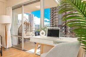 Ilikai Hotel Condo at Waikiki with Parking