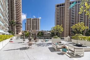 Ilikai Hotel Condo at Waikiki with Parking