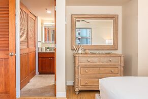Ilikai Hotel Condo at Waikiki with Parking