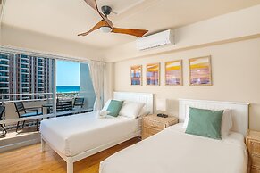 Ilikai Hotel Condo at Waikiki with Parking