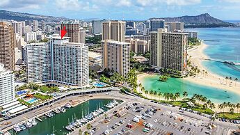 Ilikai Hotel Condo at Waikiki with Parking