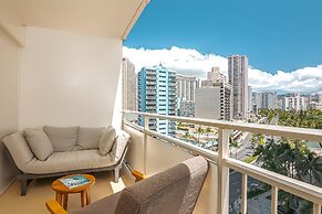 Ilikai Hotel Condo at Waikiki with Parking