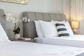 Ilikai Hotel Condo at Waikiki No Parking