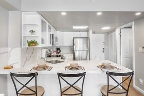 Ilikai Hotel Condo at Waikiki No Parking