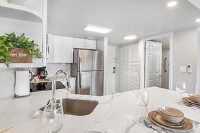 Ilikai Hotel Condo at Waikiki No Parking