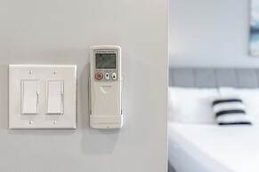 Ilikai Hotel Condo at Waikiki No Parking