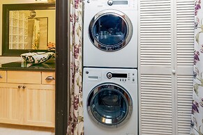 Kihei Ali'i Kai Condos with Ocean View and Parking