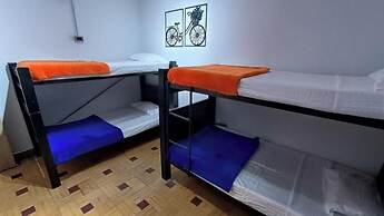 Econotel CASA VECCHIA Cali