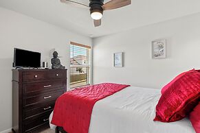 Relaxing 3BR Retreat Community Pool Gym