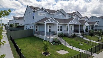 Relaxing 3BR Retreat Community Pool Gym