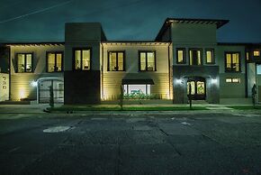 BAROLO HOTEL