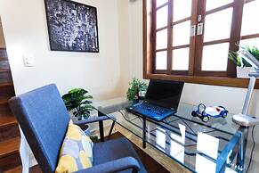 Casa no morumbi com AC- Brazilian Corner