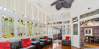 Avenues Xchange