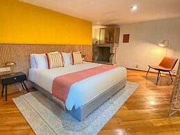 Hotel Boutique Casa Alebrije