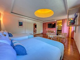 Hotel Boutique Casa Alebrije