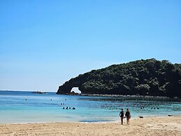 Evelyn Azure Escapes Boracay Newcoast