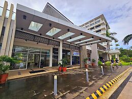 Evelyn Azure Escapes Boracay Newcoast