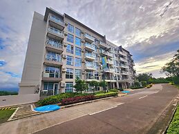 Evelyn Azure Escapes Boracay Newcoast