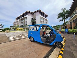 Evelyn Azure Escapes Boracay Newcoast