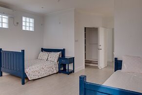 Villa Chilla 4 Bedroom Home